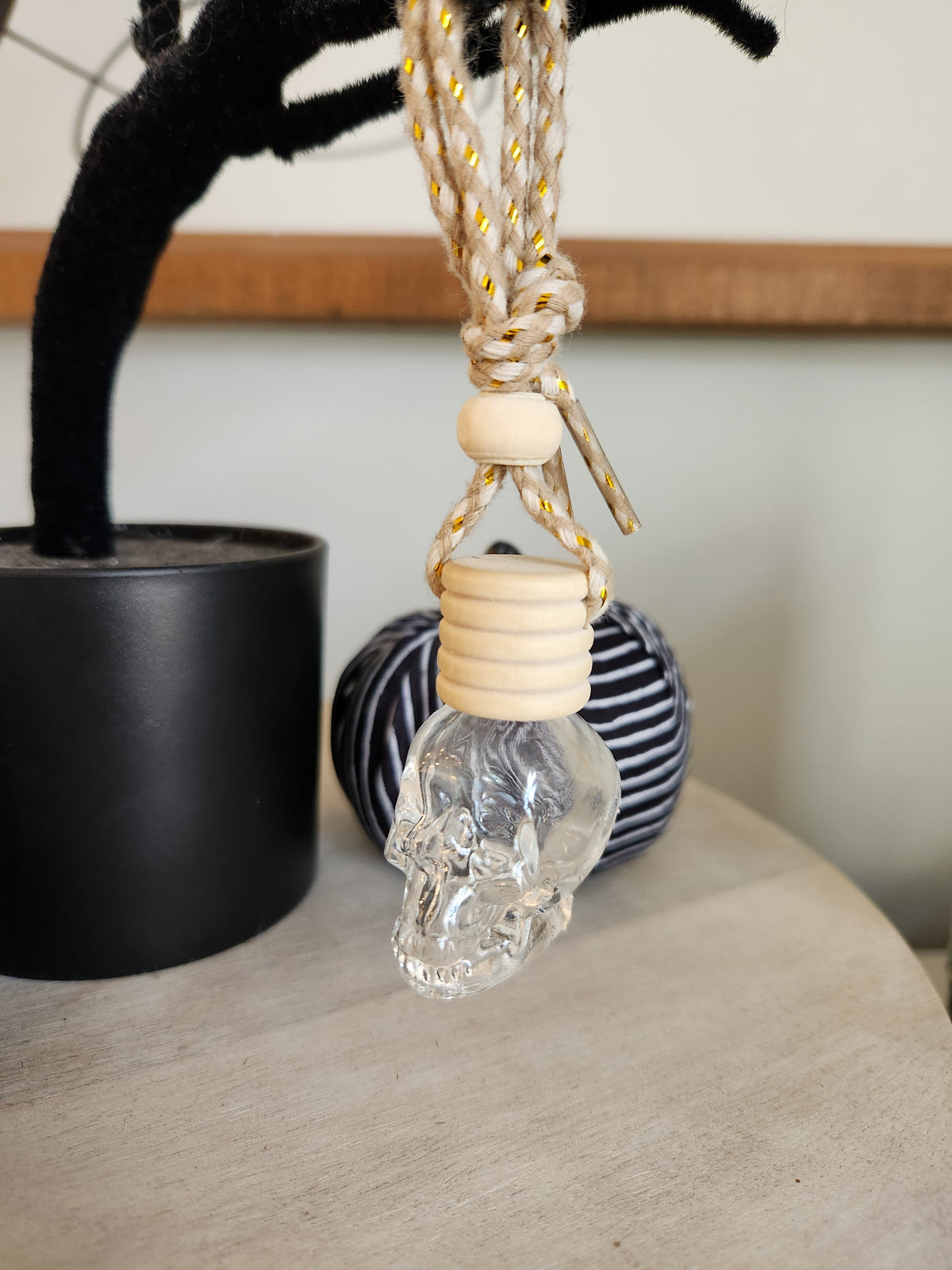 Seasonal Skull Diffuser