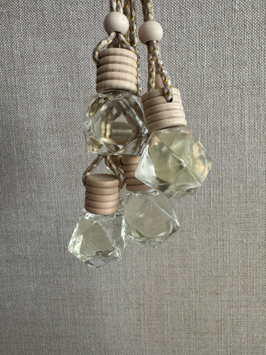 Picture of a bundle of car diffuser air fresheners